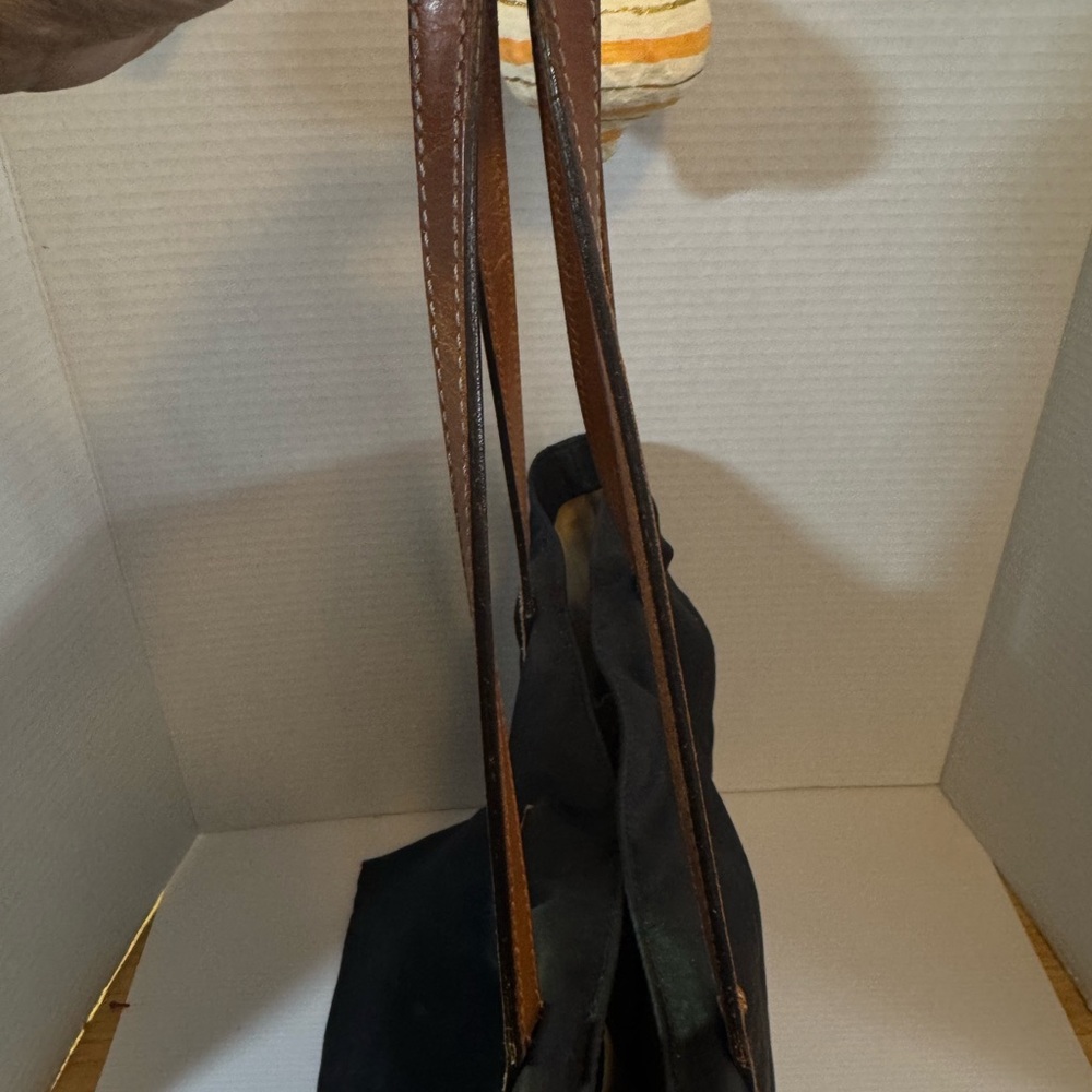 š„GUCCI TOTEš„ - Picture 5 of 11